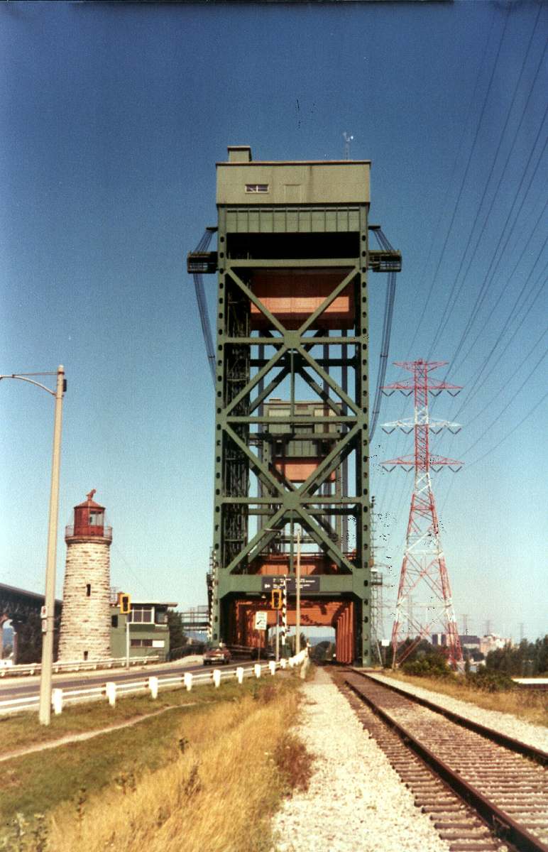 1982.jpg