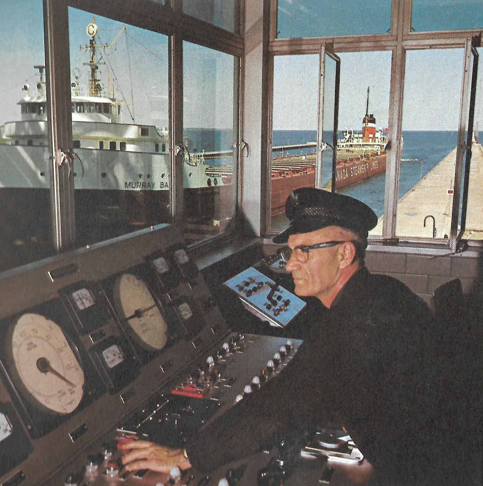 panel2.jpg
